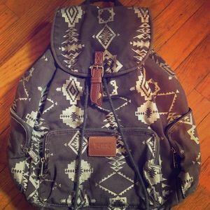 VS Grey Aztec Backpack🖤